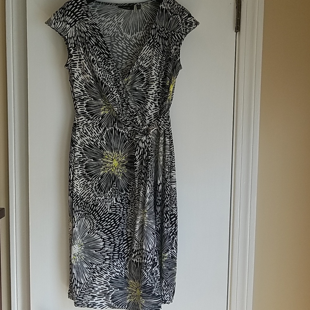 APT 9 Wrap Style Dress Petite XS